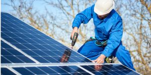 Installation Maintenance Panneaux Solaires Photovoltaïques à Saint-Amand-de-Coly